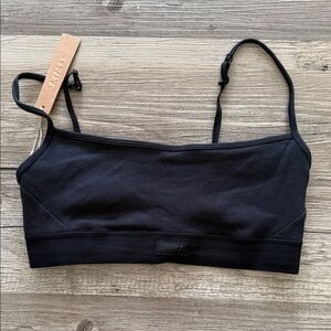 BRAND NEW! SKIMS Black Women's ribbed Cotten  Bralette.